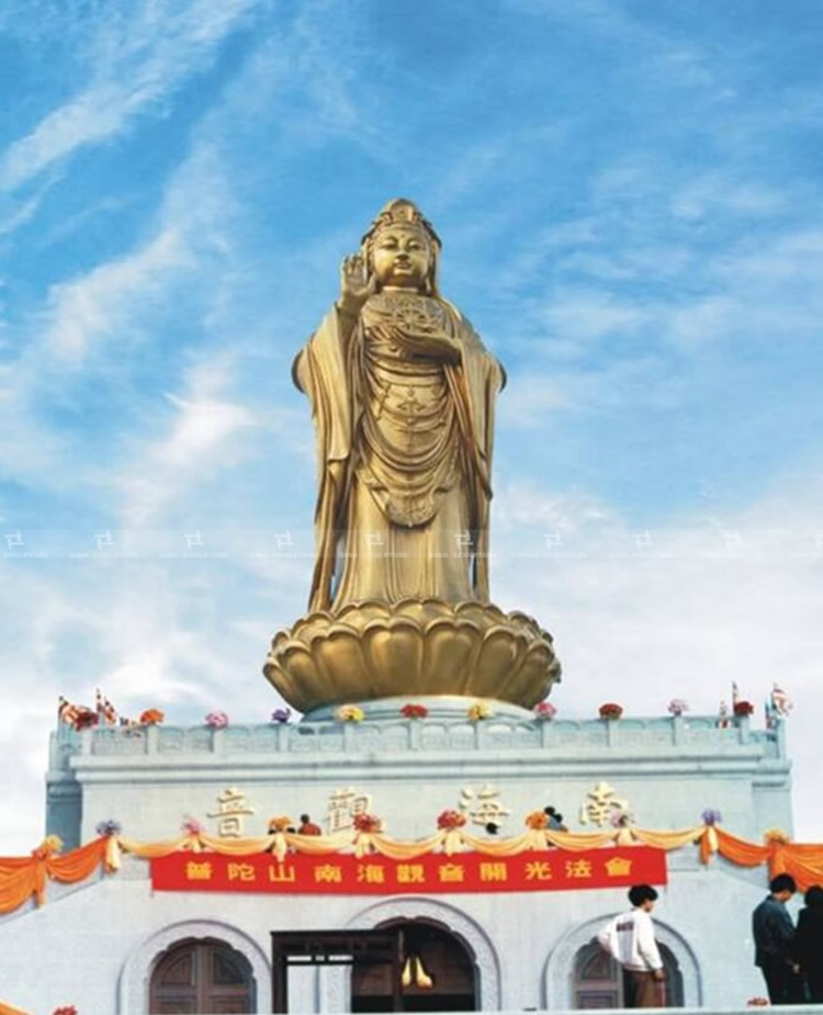 Unveiling ceremony of the large guanyin buddha sculptures