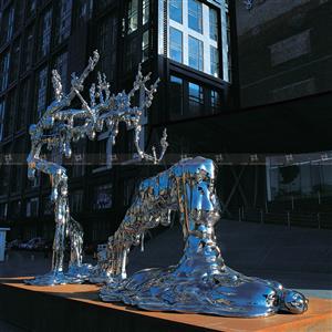Mirror stainless steel contemporary sculpture, Chinese scenery artwork