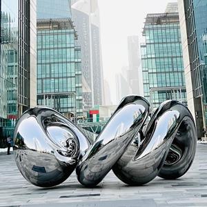 Urban Exhibition Artwork Unwind at DIFC of Dubai Expo 2022