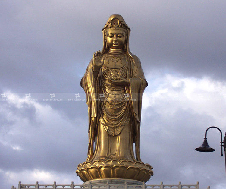 Final Completion View of the Bronze Guanyin Statue 