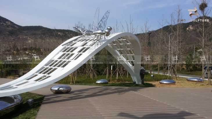 stainless steel contemporary sculpture