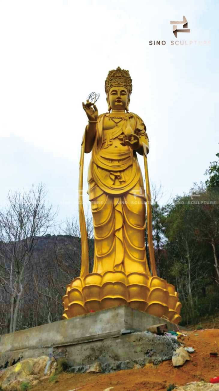 Golden Paint Coated Bronze Bodhisattva Guanyin Statue