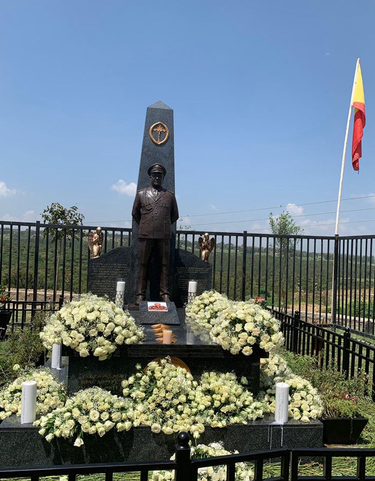 General Seare Mekonnen,Bronze General Monument sculptures