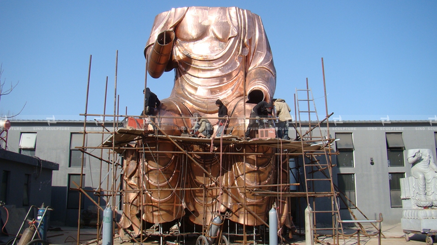 fabrication of the large buddha sculpture