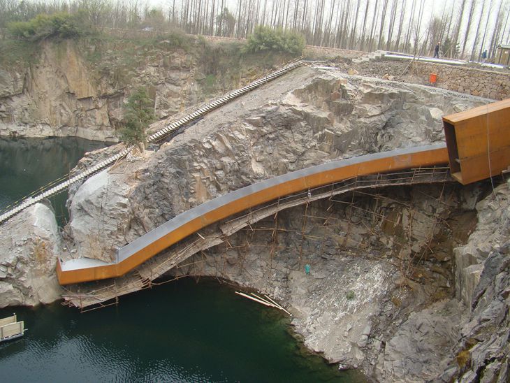 corten steel plank road Quarry Garden in Shanghai Botanical Garden 