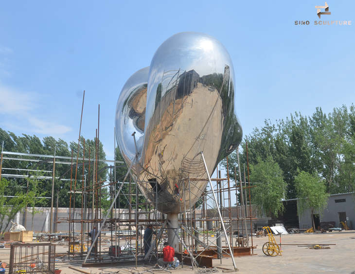 Sky mirror Love me stainless steel sculpture factory