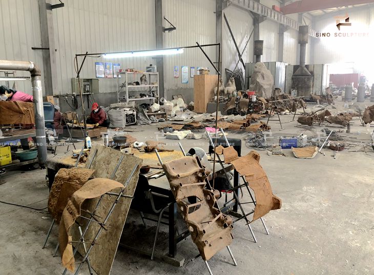 lose wax casting sculpture foundry workshop