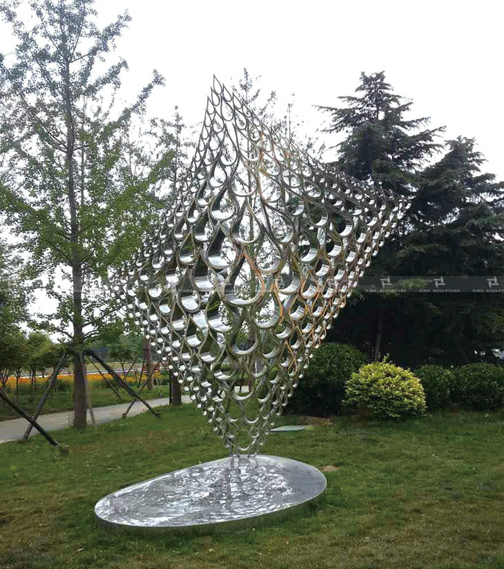 Mirror polished stainless steel sculptures designed by artist