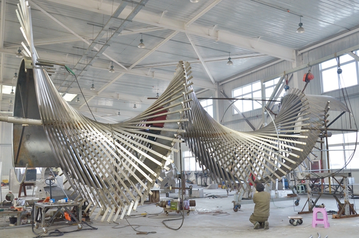 Processing the Steel Elements of the Atrium Sculpture
