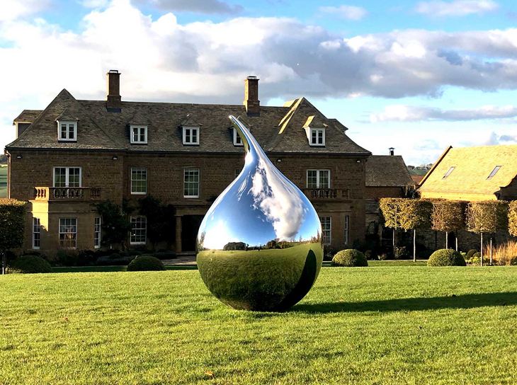 stainless steel tear sculpture by Richard Hudson