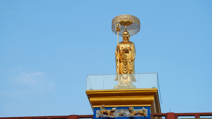 Gold Bronze Ksitigarbha Bodhisattva Statue