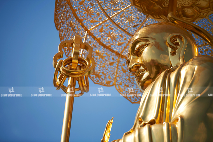 24kt gold leaf bronze buddha statue in Singapore
