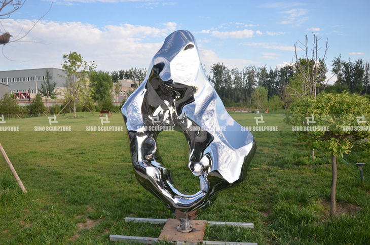 Artificial stainless steel stone sculpture