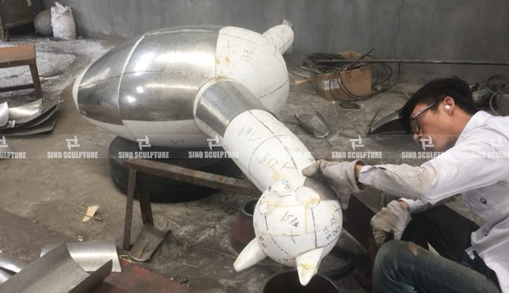 stainless steel animal statue artwork hand forging process