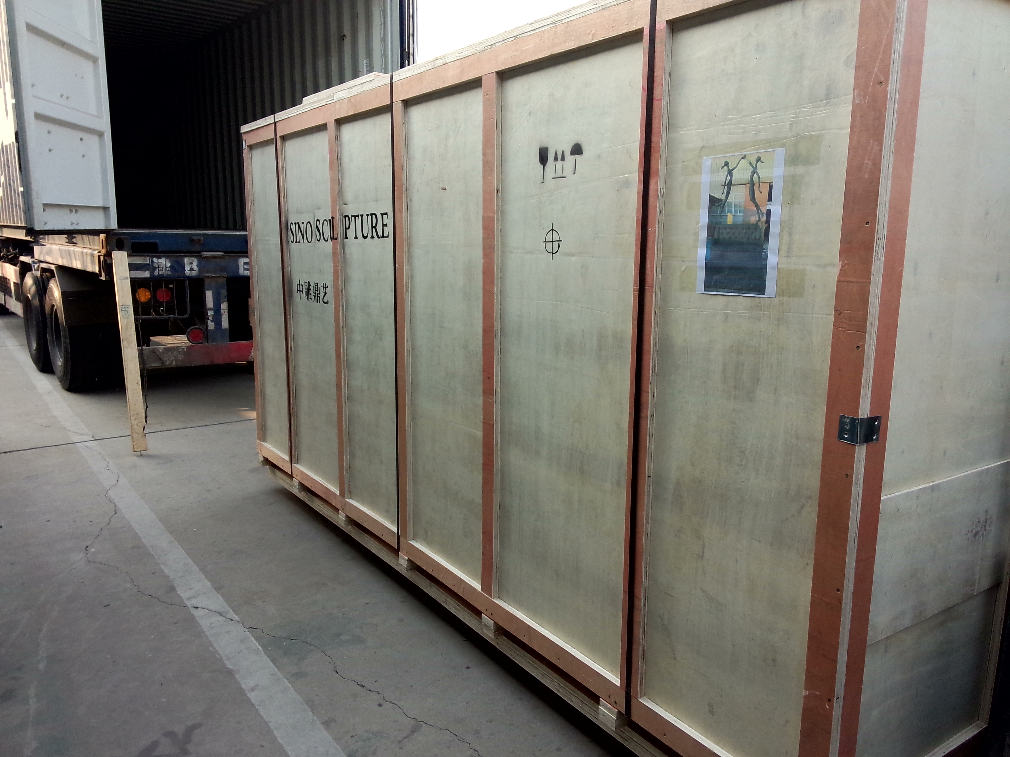 plywood box package and shipment