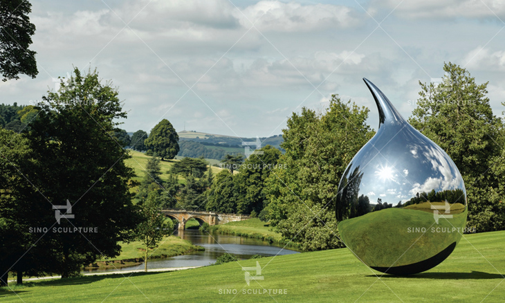 stainless steel forging sculpture, Tear by Richard Hudson