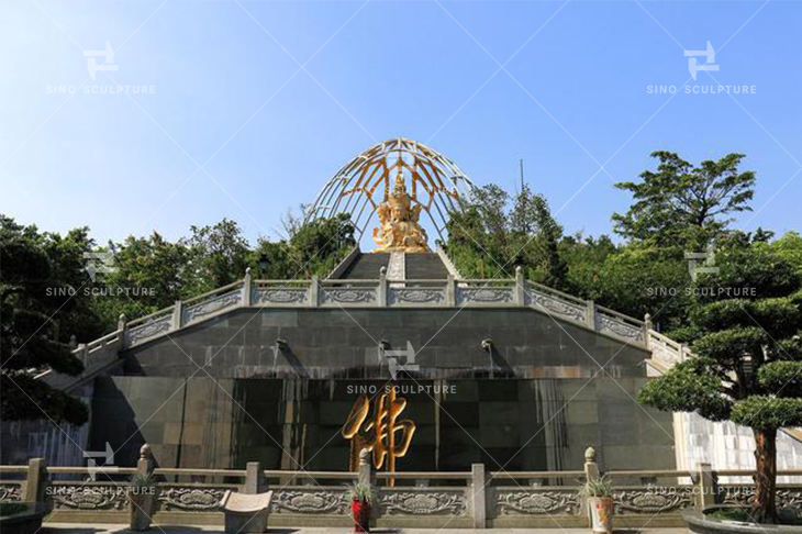 after installation of the cast bronze golden Buddha statue in Golden statue of Avalokitesvara in Shenzhen Dahuaxing Temple