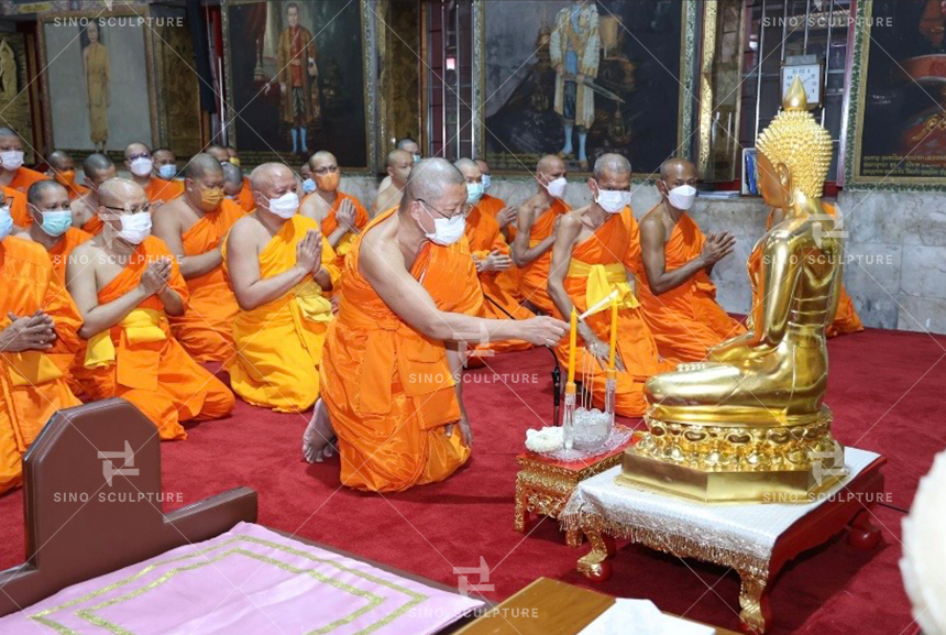 The Gilded Bronze cast Buddha statue placed in Wat Paknam Bhasicharoen