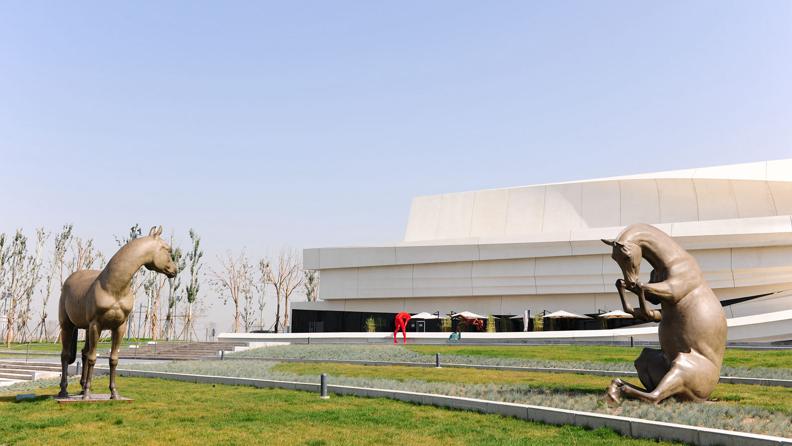 casting bronze horse sculpture for public of Museum