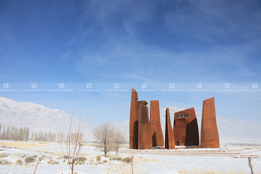 coten steel sculpture Malan monument in Xinjiang, China