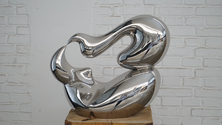 Stainless steel artwork in Sino Sculpture´s Exhibtion Hall