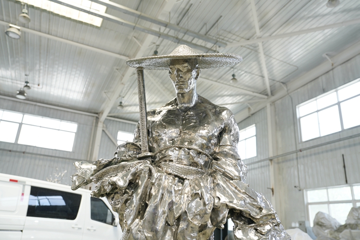 Cast Mirror Polished Stainless Steel Steel Warrior Statue By Artist Ren Zhe, 2023.