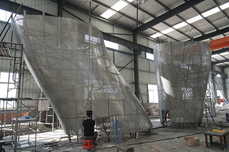 Sino Sculpture foundry Fabrication Process of the Large Victor Statue