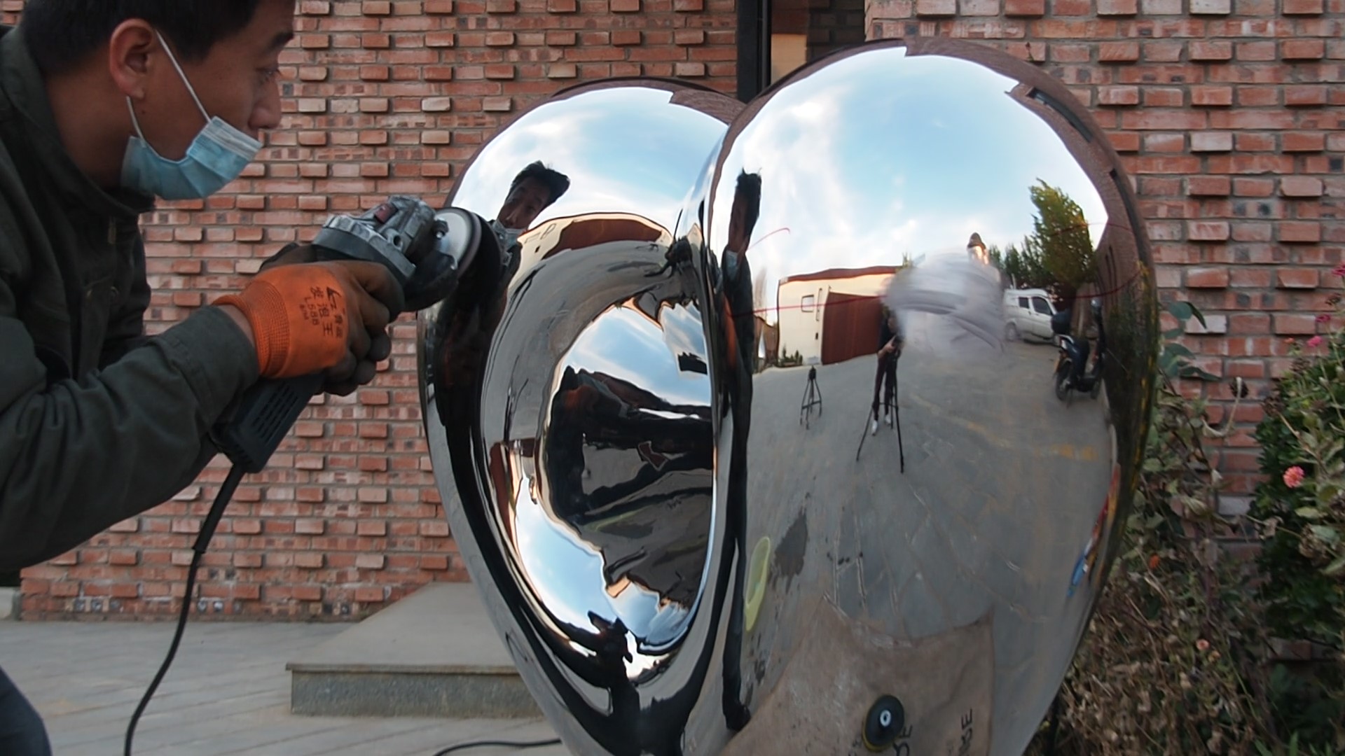 Regular Maintainance of Stainless Steel Sculpture