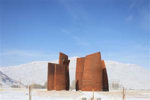 Large Rust Steel Sculpture, Corten Steel Public Art At Xinjiang China