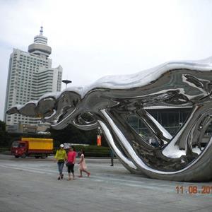 stainless steel public urban sculpture