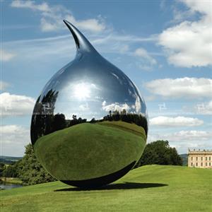 Mirror stainless artwork, Tear Sculpture  Richard Hudson