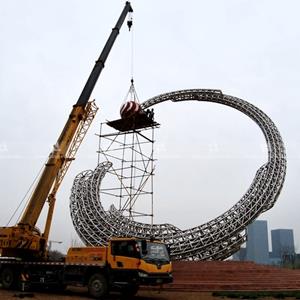 Stainless steel sculpture with mirror polishing project