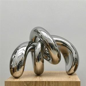 Mirror Stainless Steel Crab Sculpture, Richard Hudsons sculptures