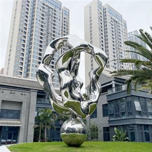 Outdoor Mirror Polished Stainless Steel Garden Sculpture