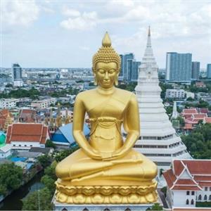 Custom Phra Buddha Dhammakāya Thepmongkhon in Wat Paknam Bhasicharoen, Bangkok, Thailand