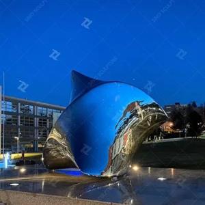 4 Meters High Mirror Polished Stainless Steel Polishing Sculpture A Pulsing Heart